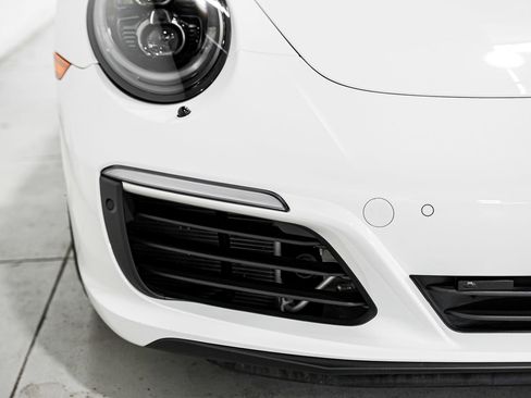 Used 2017 Porsche 911 Targa 4 AWD/4WD image 61