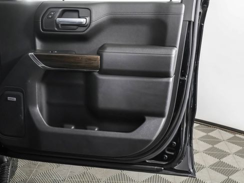 Used 2021 Chevrolet Silverado 1500 LT Trail Boss w/ Convenience Package II AWD/4WD image 52