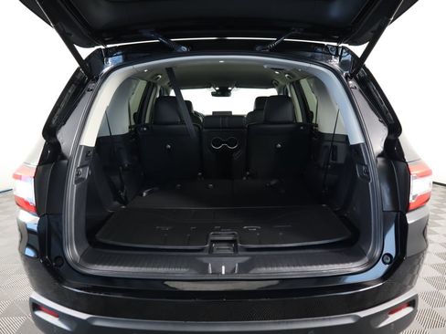 Used 2025 Honda Pilot EX-L image 23