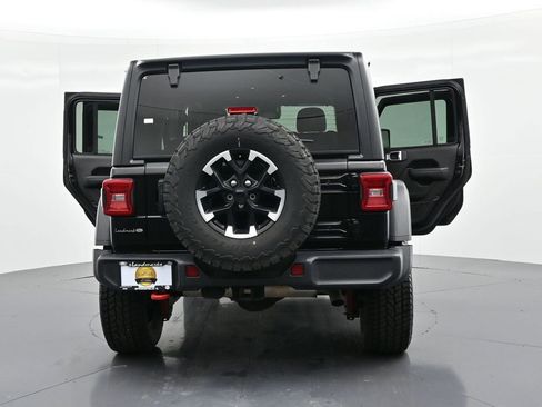 Used 2025 Jeep Wrangler Unlimited Rubicon image 26
