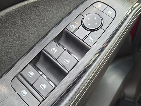 Used 2024 Nissan Rogue SV w/ SV Premium Package AWD/4WD image 28