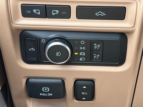 Used 2021 Ford F150 Lariat w/ Equipment Group 502A High AWD/4WD image 24