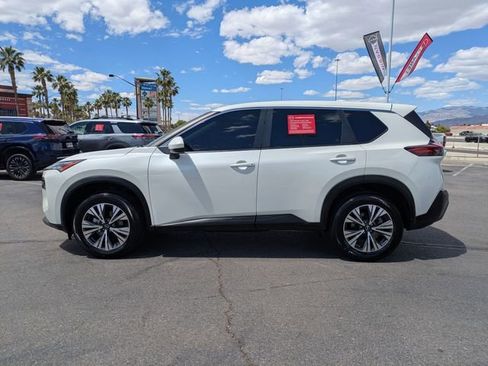 Certified 2023 Nissan Rogue SV FWD image 15