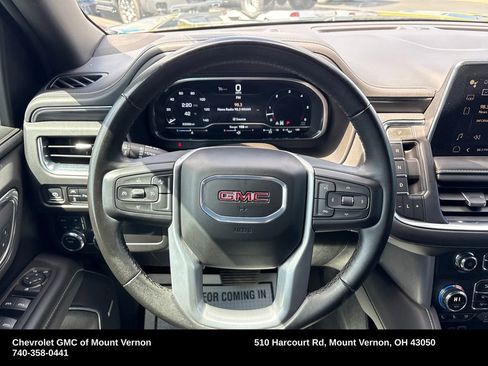 Used 2024 GMC Yukon SLT AWD/4WD image 24