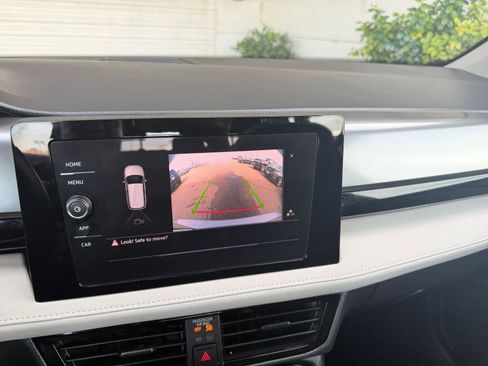 Used 2025 Volkswagen Taos S image 24