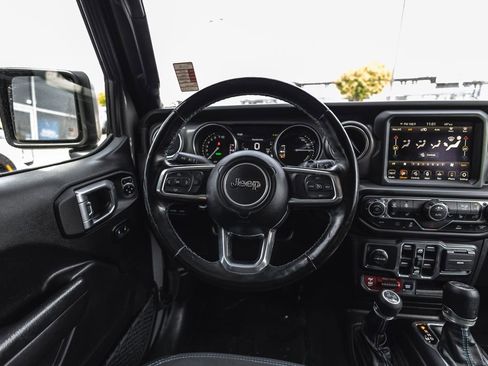 Used 2023 Jeep Wrangler Unlimited Rubicon 4xe w/ Cold Weather Group AWD/4WD image 25