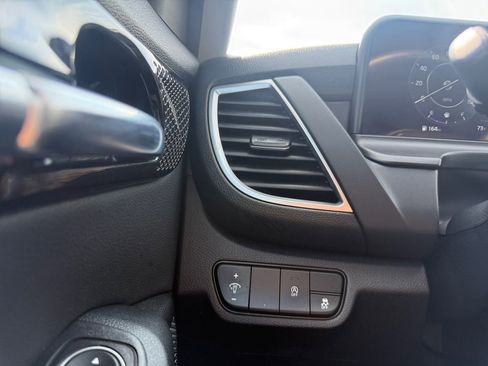 Used 2025 Kia Seltos EX w/ EX Sunroof Package image 22