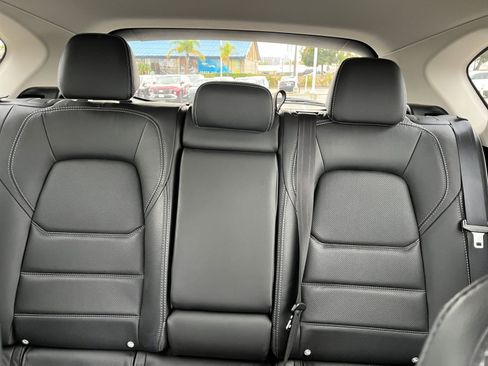 Used 2025 MAZDA CX-5 AWD 2.5 S w/ Preferred Package image 38