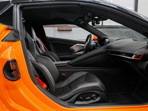 Used 2023 Chevrolet Corvette Stingray Premium Conv w/ 3LT image 29