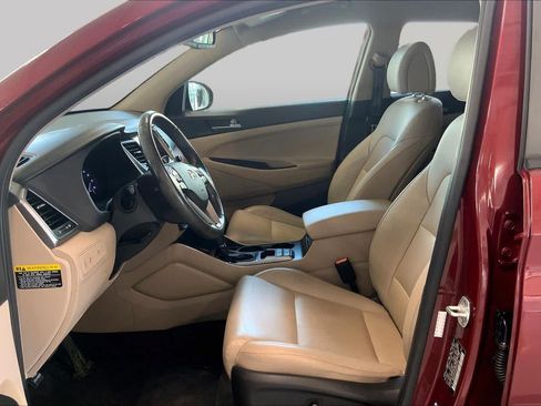 Used 2017 Hyundai Tucson SE Plus AWD/4WD image 8