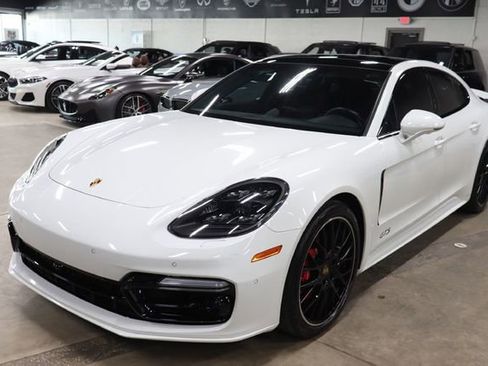 Used 2019 Porsche Panamera GTS AWD/4WD image 1