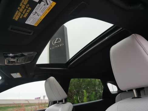 Certified 2024 Lexus RX 350 Premium Plus image 21