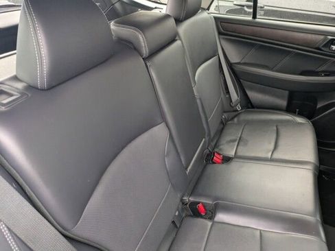 Used 2019 Subaru Outback 2.5i Limited image 27