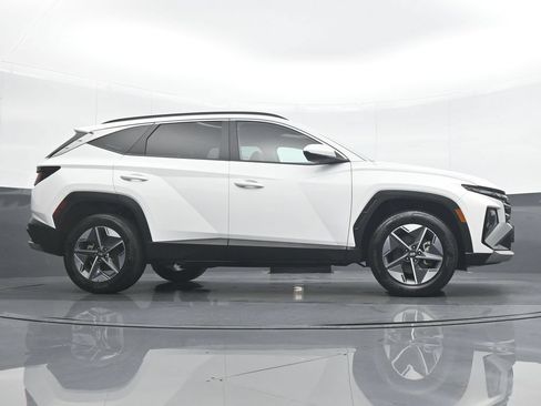 Used 2025 Hyundai Tucson SEL AWD/4WD image 31