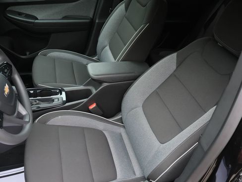 Used 2025 Chevrolet TrailBlazer LT AWD/4WD image 18