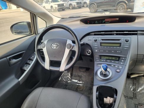 Used 2010 Toyota Prius Five FWD image 15