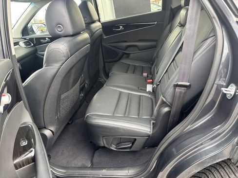 Used 2020 Kia Sorento EX image 15
