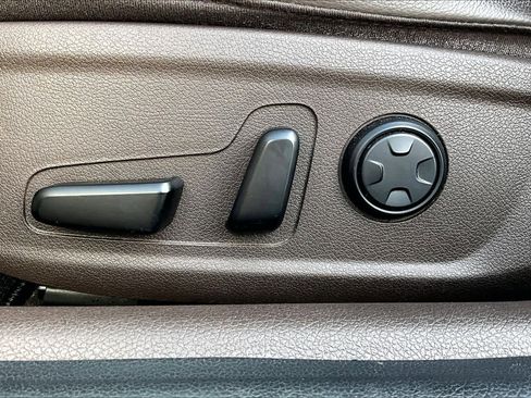 Used 2020 Kia Stinger GT image 34