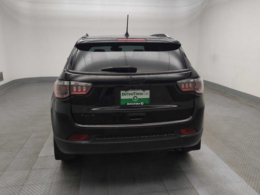 Used 2022 Jeep Compass Latitude w/ Sun and Sound Group AWD/4WD image 6