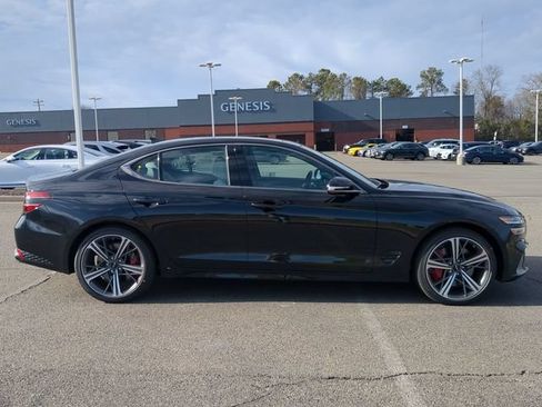 Used 2025 Genesis G70 2.5T w/ Sport Prestige Package AWD/4WD image 3