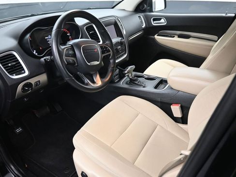 Used 2019 Dodge Durango SXT image 9