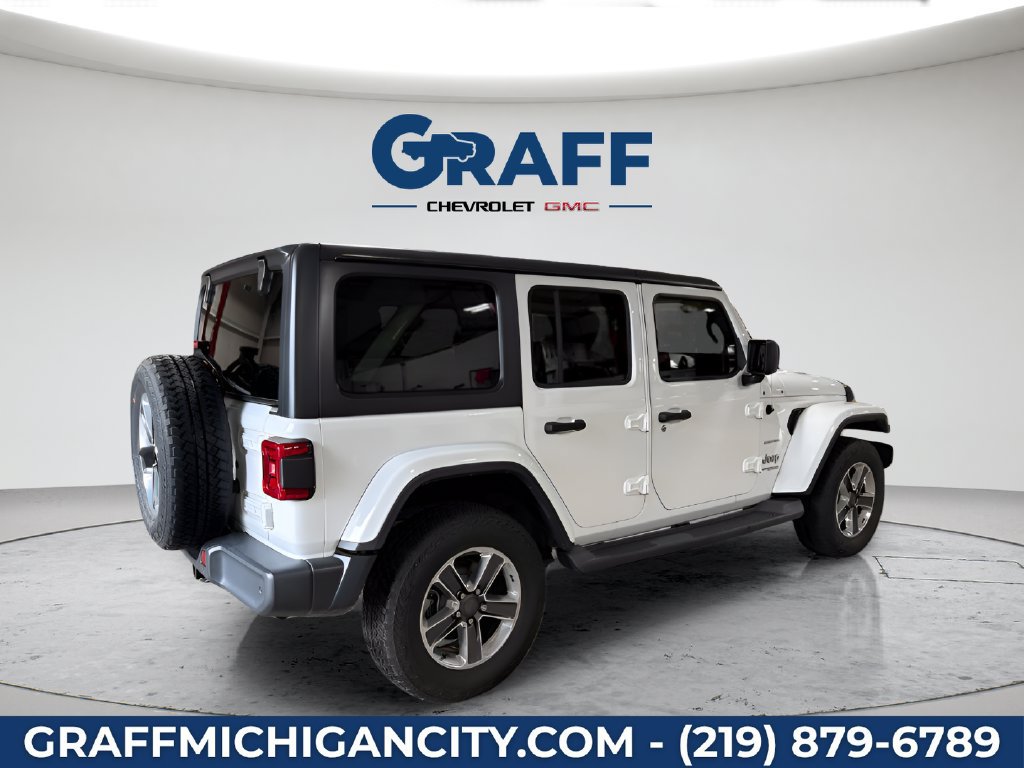 Used 2018 Jeep Wrangler Unlimited Sahara AWD/4WD image 6