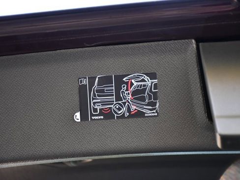 New 2026 Volvo XC90 B5 Ultra image 28