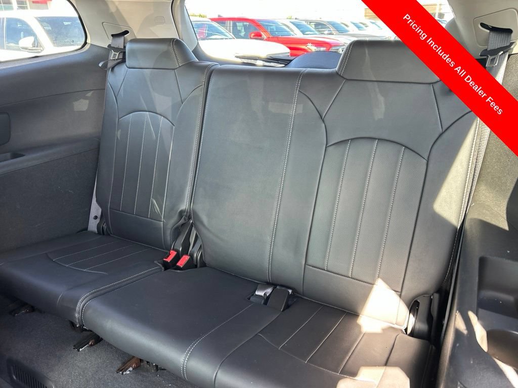 Used 2015 Buick Enclave Premium w/ Experience Buick Package FWD image 18