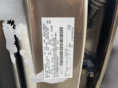 Used 2022 Ford F250 Lariat w/ Lariat Value Package image 29