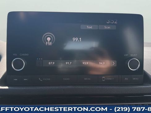 Used 2025 Honda Civic Sport image 18
