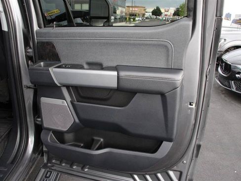 Used 2023 Ford F350 Lariat w/ Lariat Ultimate Package AWD/4WD image 16