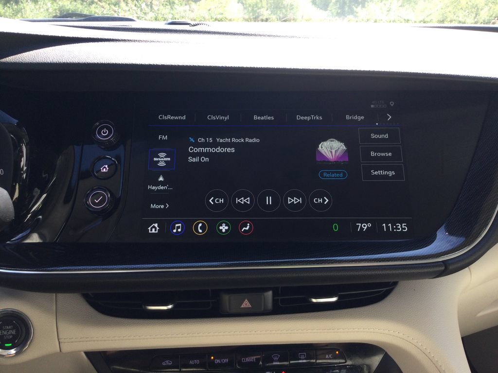 Used 2023 Buick Envision Preferred AWD/4WD image 15