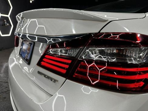 Used 2016 Honda Accord Sport image 32