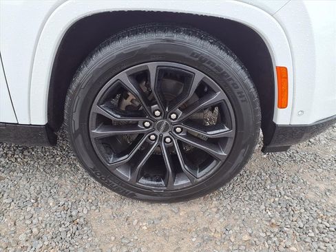 Used 2023 Jeep Grand Wagoneer Series II image 43