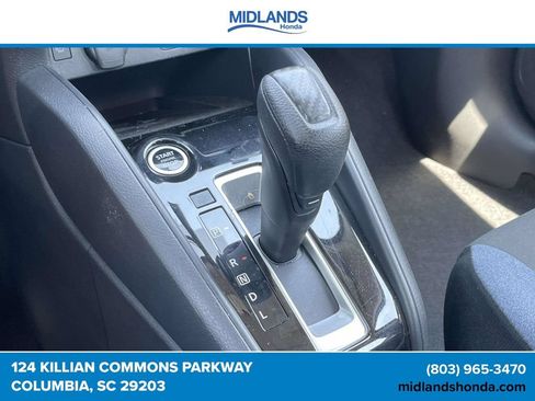 Used 2025 Nissan Versa SV FWD image 30