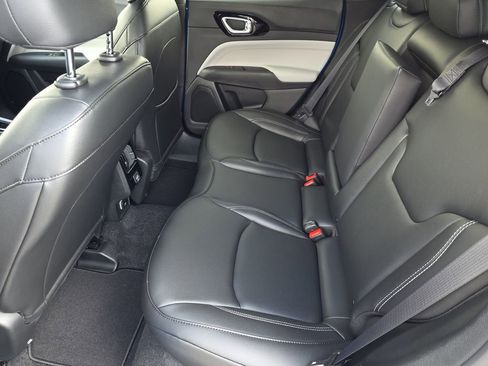 New 2026 Jeep Compass Limited image 10