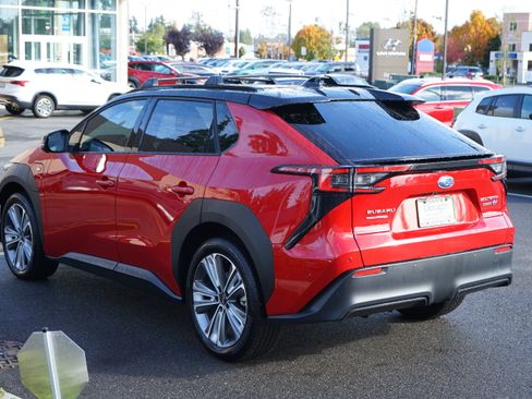 Used 2024 Subaru Solterra Touring image 5