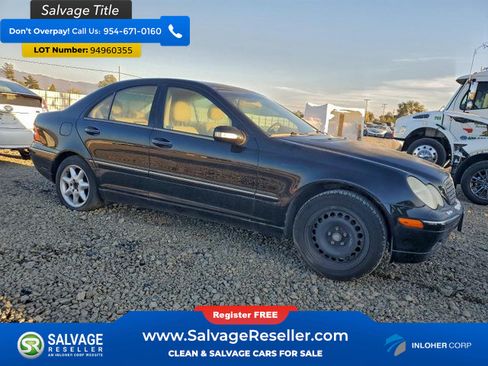 Used 2002 Mercedes-Benz C 240 Sedan image 5
