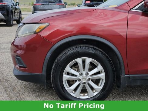 Used 2015 Nissan Rogue SV image 7