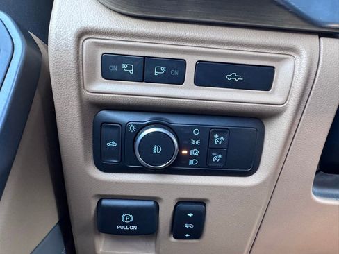 Used 2022 Ford F150 Lariat w/ Equipment Group 502A High AWD/4WD image 41