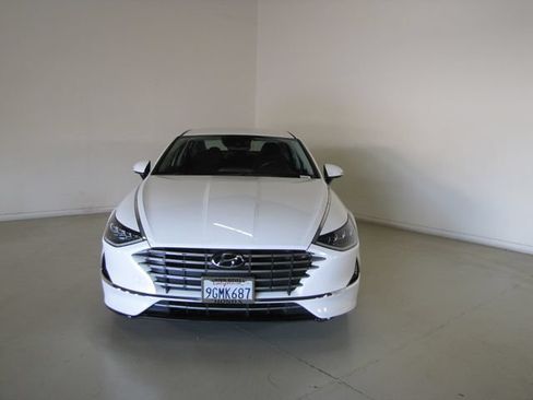 Used 2023 Hyundai Sonata SEL FWD image 2