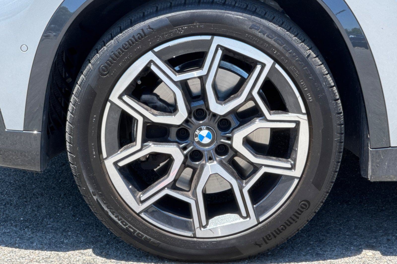 Used 2026 BMW X1 xDrive28i w/ Technology Package AWD/4WD image 13