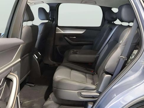 Used 2025 MAZDA CX-70 Plug-In Hybrid w/ Premium Pkg AWD/4WD image 11