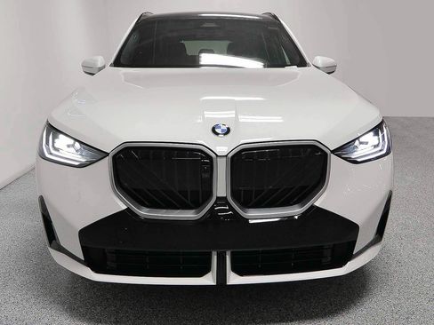 Used 2026 BMW X3 xDrive30i AWD/4WD image 2