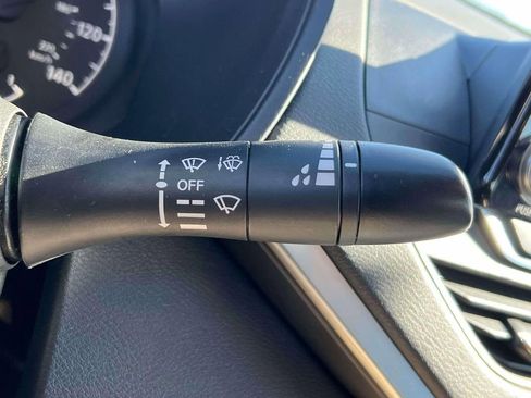 Certified 2022 Nissan Altima 2.5 S image 23