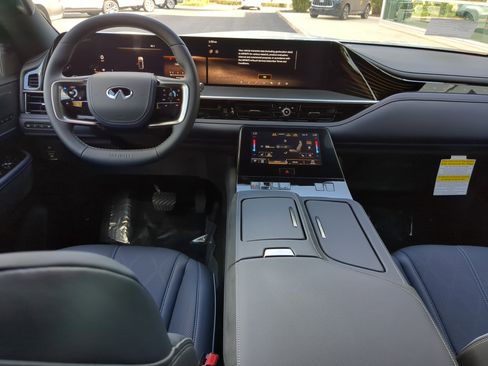 New 2026 INFINITI QX80 4WD w/ Sport Exterior Package image 13