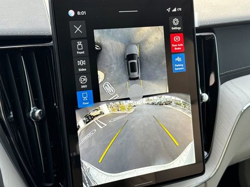 New 2026 Volvo XC60 T8 Ultra w/ Protection Package Premier image 19