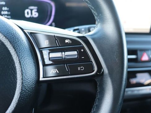 Used 2025 Kia Seltos S image 24