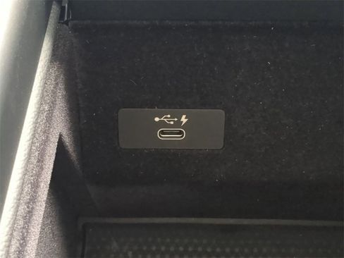 Certified 2022 BMW X7 xDrive40i w/ Premium Package image 24