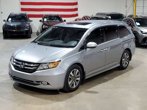 Used 2016 Honda Odyssey Touring image 42